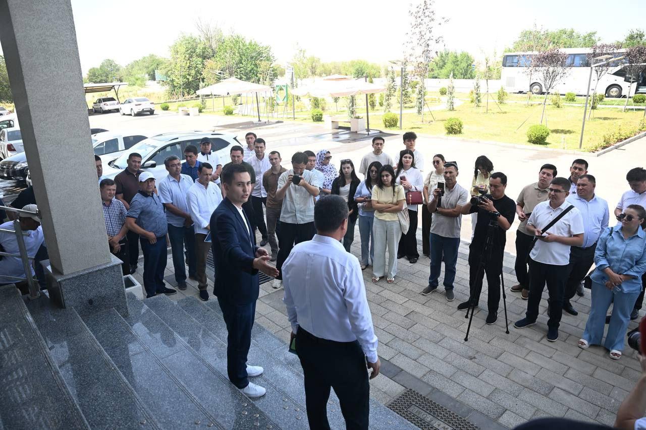28-iyun kuni ko‘chatchilik kompleksimizda ommaviy axborot vositalari vakillari press-tur bo‘lib o‘tdi. 
